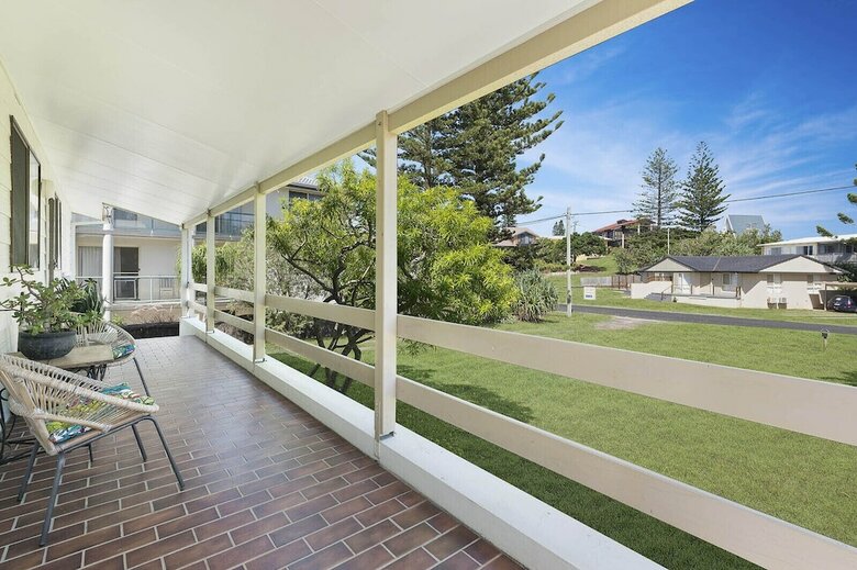 Baileys Beach House