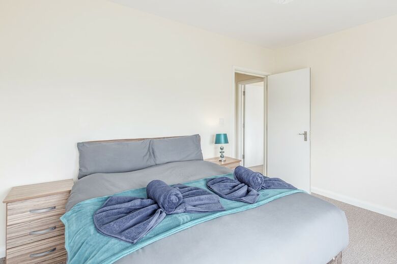 Home To Home Watford Apartment