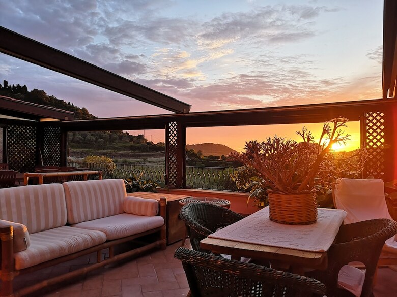 La Tinaia Country House