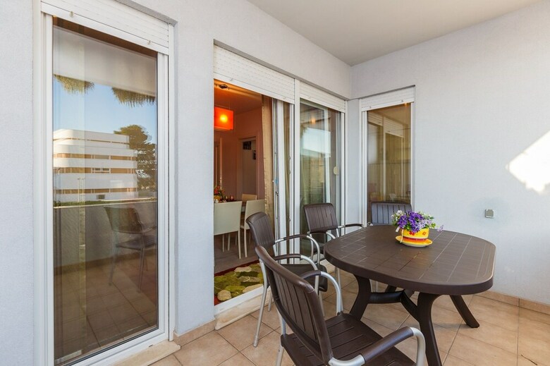 Apartments Zenta