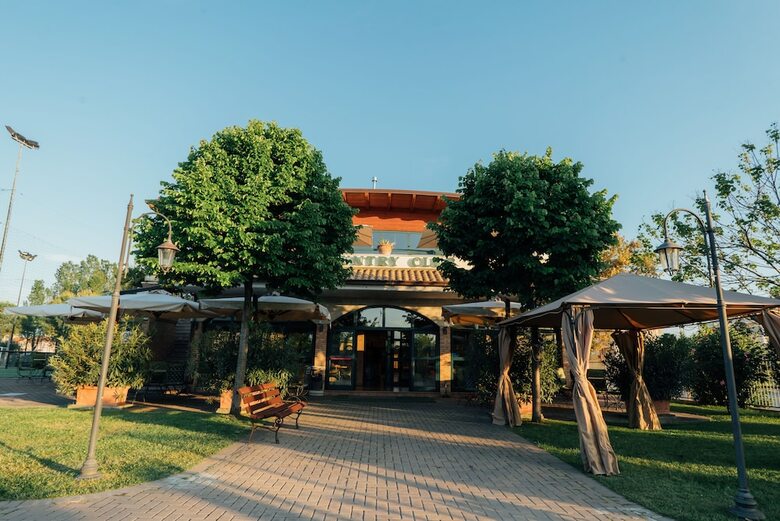Hotel B&B Country Club Sport