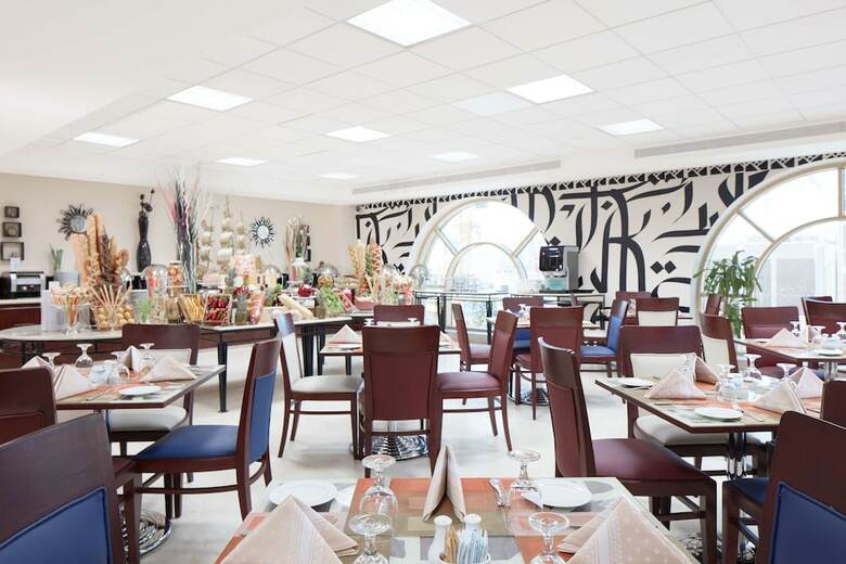 Makarem Umm Alqura Hotel