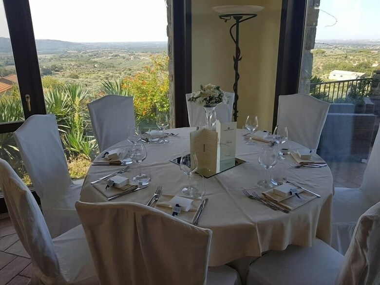 Ristorante B&B Torre In Pietra