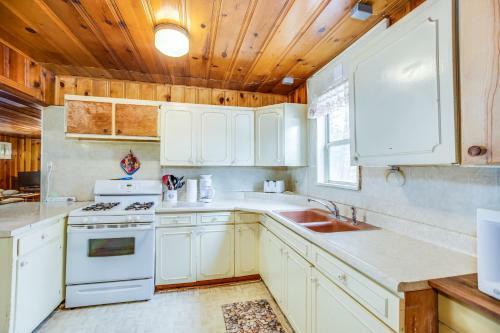 The Cabins At Cloudcroft