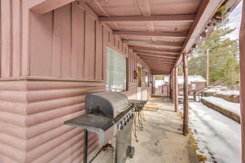 The Cabins At Cloudcroft