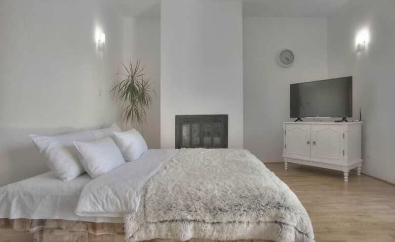 Gregovic Apartments