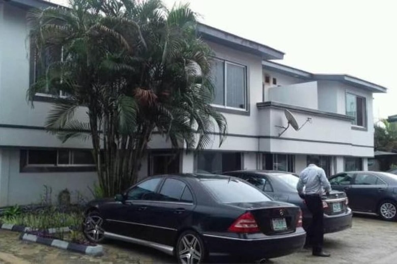Aparthotel Paramount Luxury Serviced Apartment