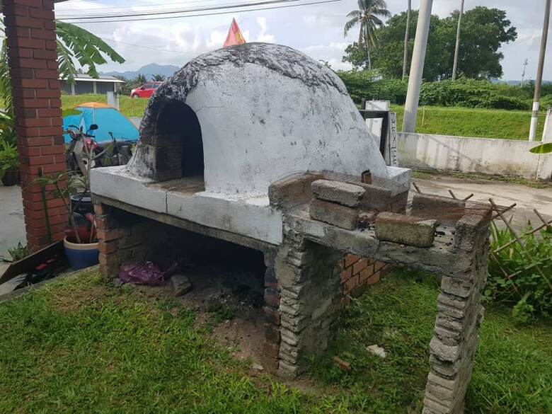 Hostal Bobi's Cafe & Lodge Cenang Beach