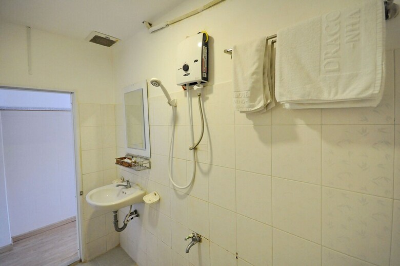 Oyo 549 Pansy Hotel
