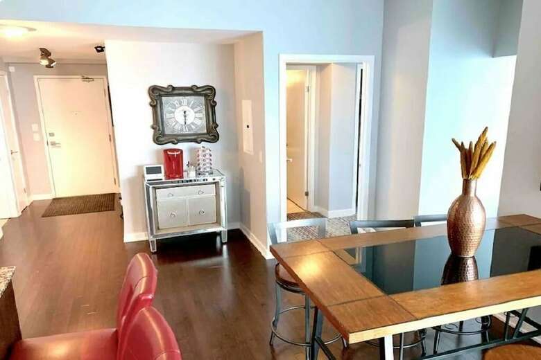 Luxury Condos At York Street