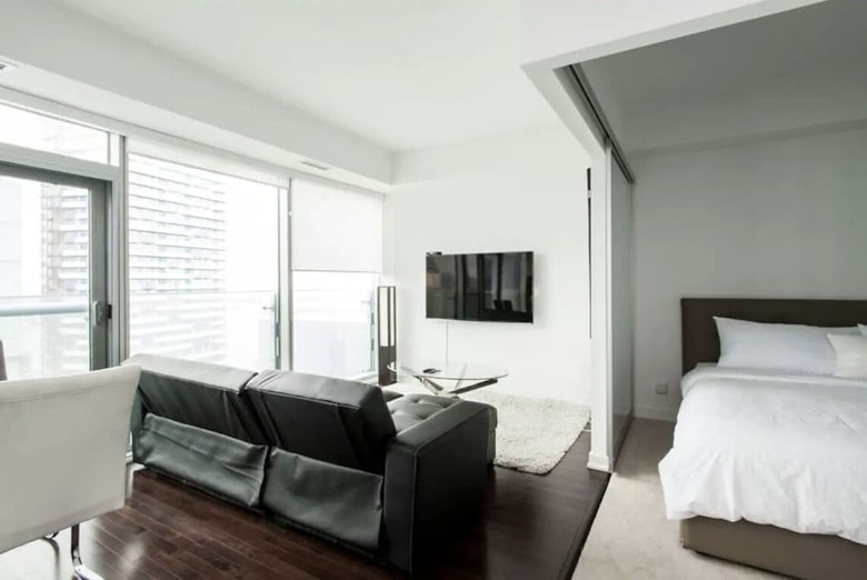 Luxury Condos At York Street