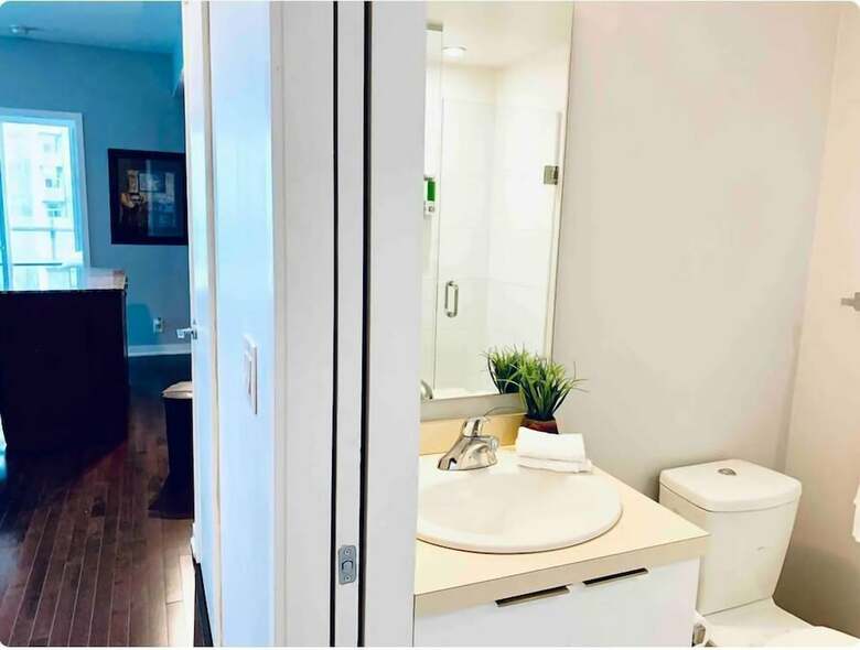 Luxury Condos At York Street