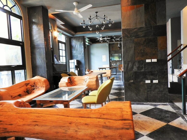 Hotel Blue Owl Homestay