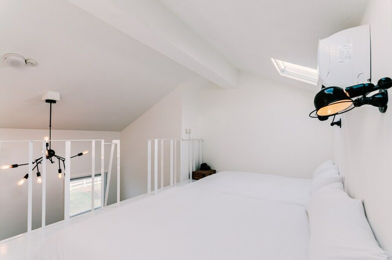 Bed & Breakfast Ocean Day By Day