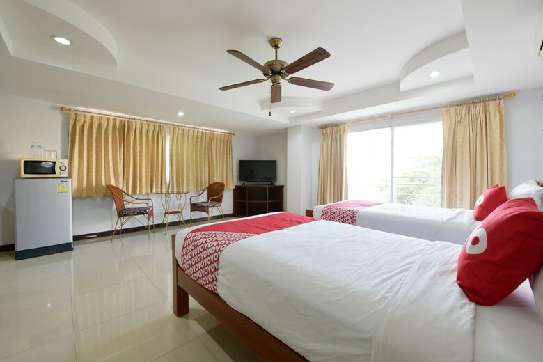 Hotel Oyo 438 Home 24