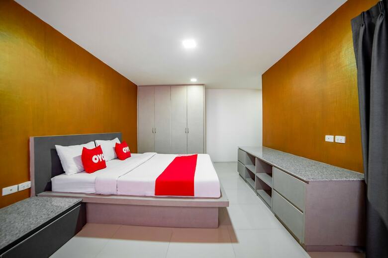 Hotel Oyo 460 Int Place