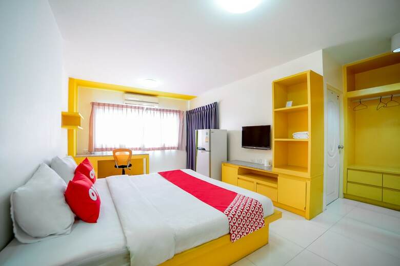 Hotel Oyo 460 Int Place