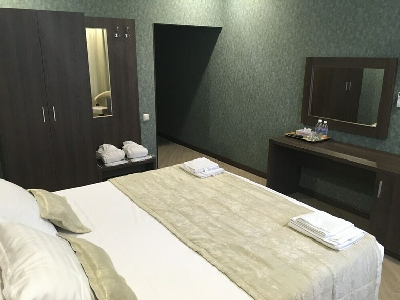 Hotel Kosmos Guest House