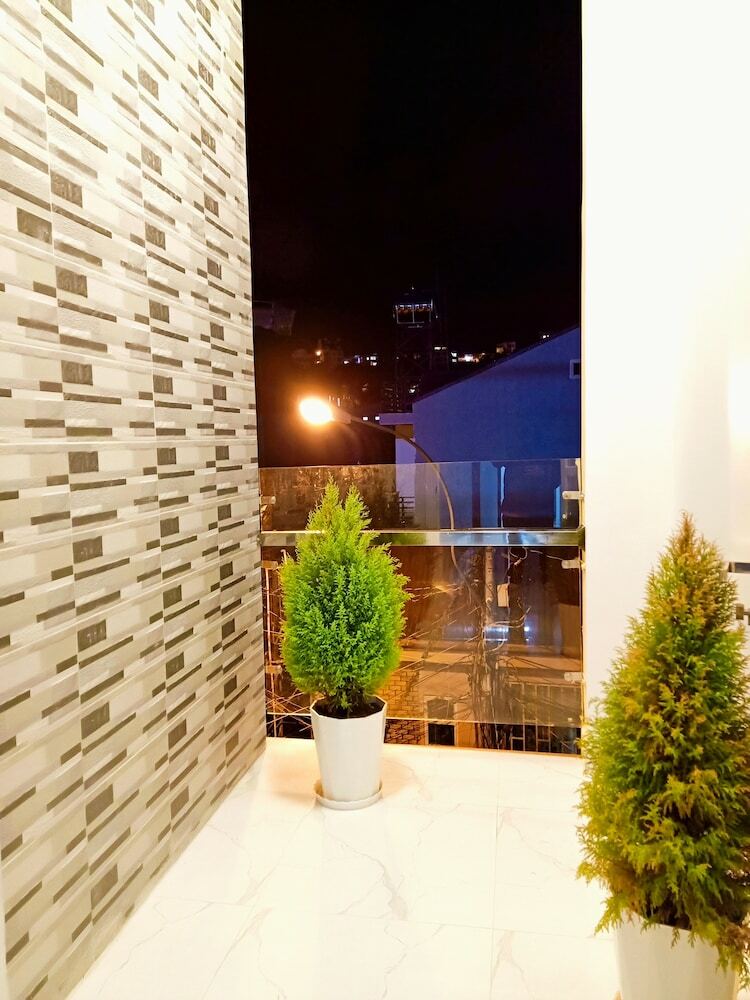 Chu Nguyen Hotel