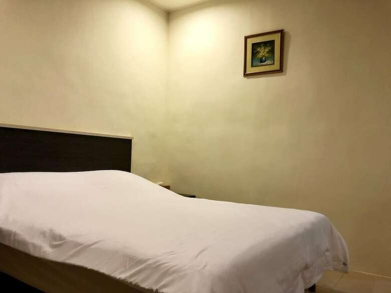 Hotel Alley Inn