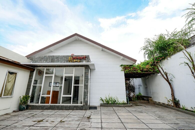 Hotel Oyo 1924 Sweet Home