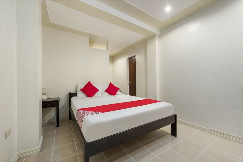 Oyo 497 Paradise Hotel