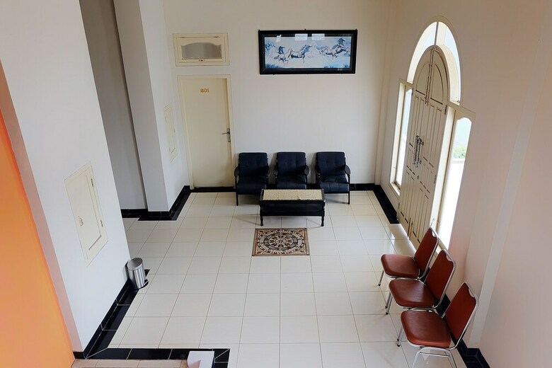 Oyo 1426 Assyifa Hotel