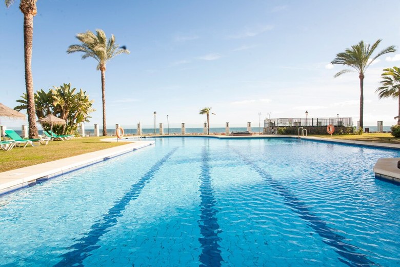 Apartamentos Esmeralda Seascape