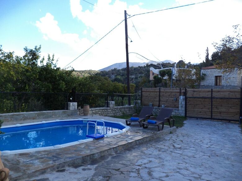 Rural Spacious Villa With Pool At Central Crete