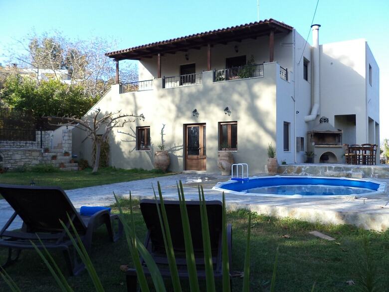 Rural Spacious Villa With Pool At Central Crete