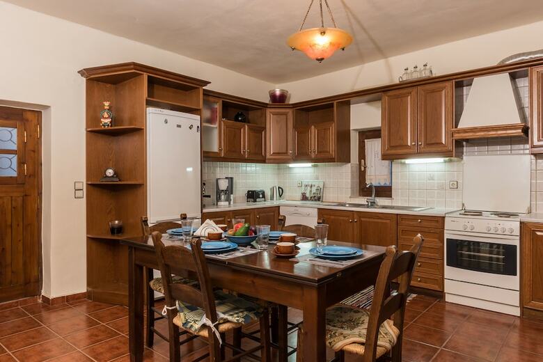 Maro's Village House, Private & Serene Stone Villa