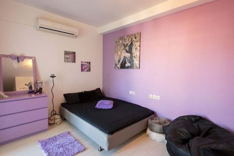 Thomis Beach Family Home, Few Steps From The Sea!
