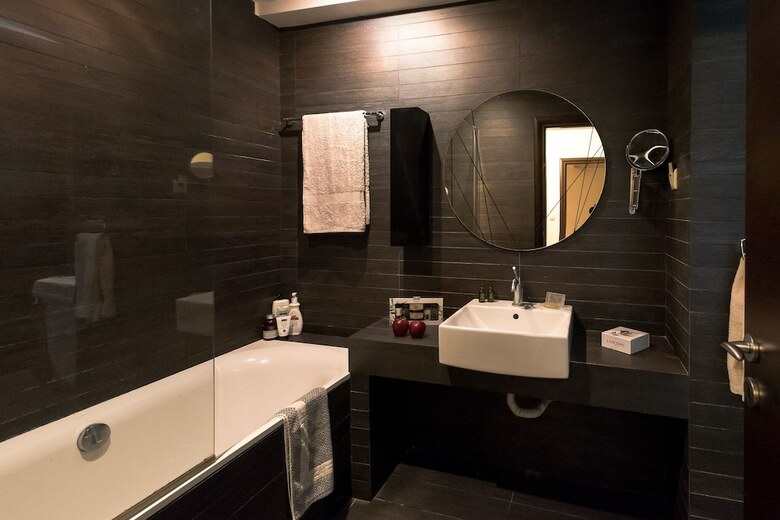 Thomis Beach Family Home, Few Steps From The Sea!