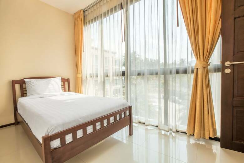 Avanta Condominium