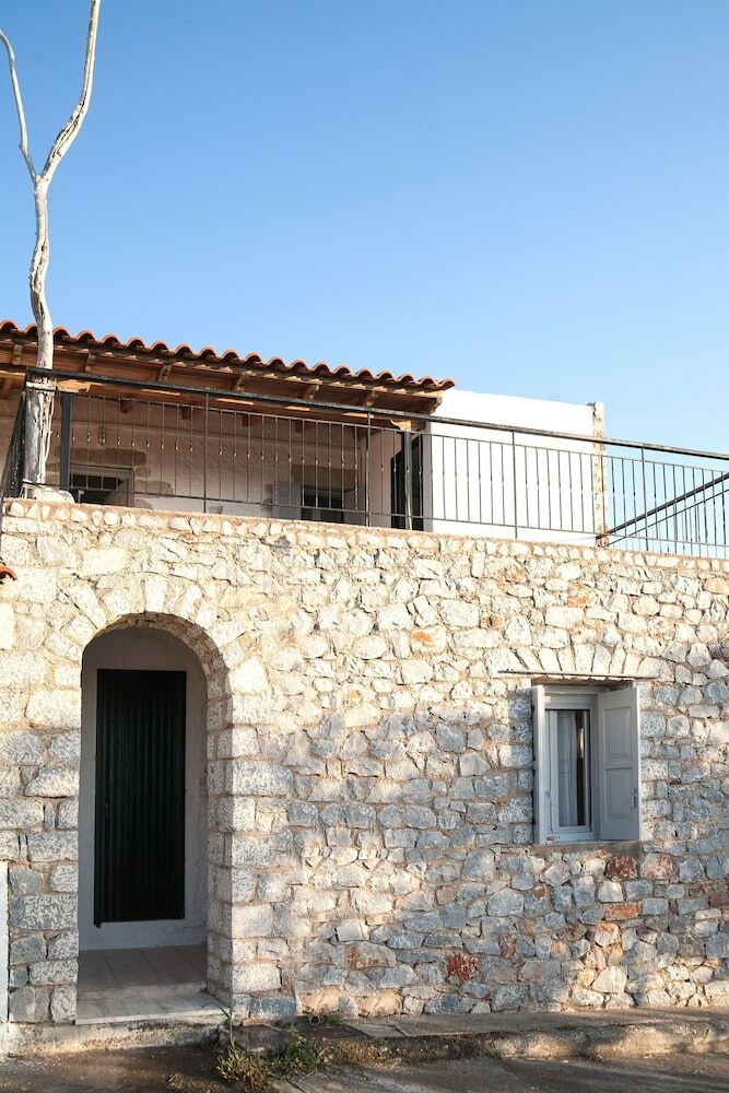 Hotel Unique Hideaway With Serene Panoramic Views!