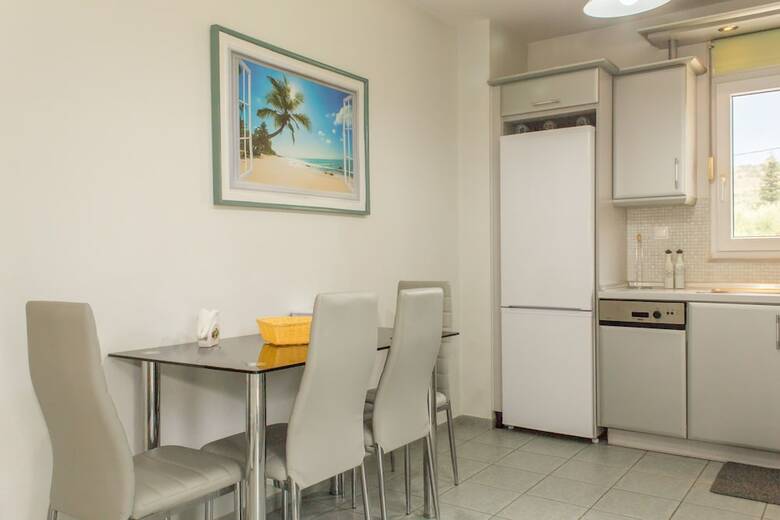 Villa Antzela With Private Pool And Gardens