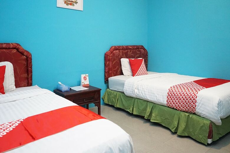 Hotel Oyo 923 Penginapan Balai Sultan