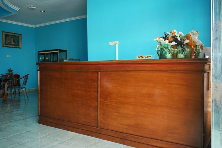 Hotel Oyo 923 Penginapan Balai Sultan