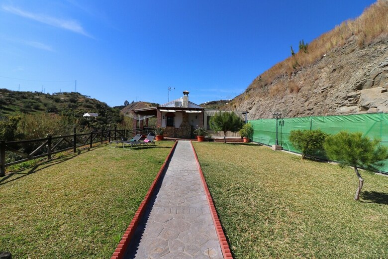 1093 Villa Magnolias