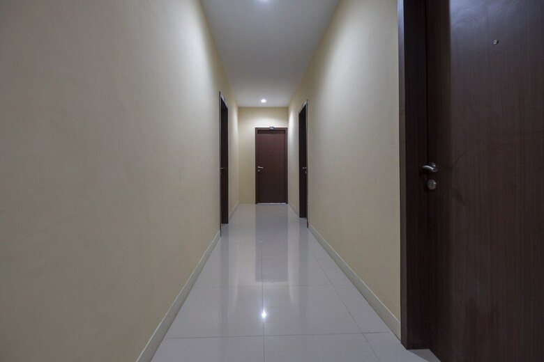 Oyo 1633 Hotel Darma Nusantara 3