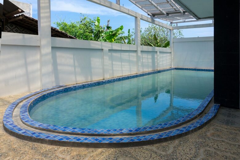 Oyo 1525 Benson Hotel
