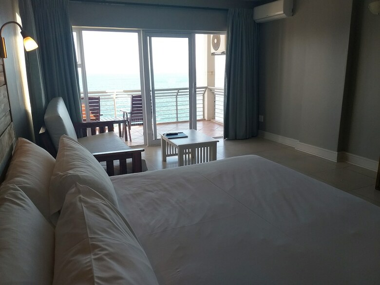 Diaz Hotel & Resort