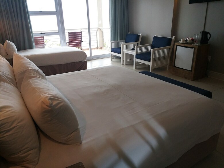 Diaz Hotel & Resort