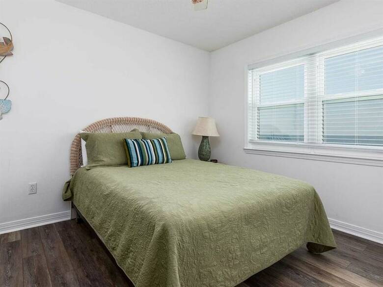 Baywalk By Meyer Vacation Rentals
