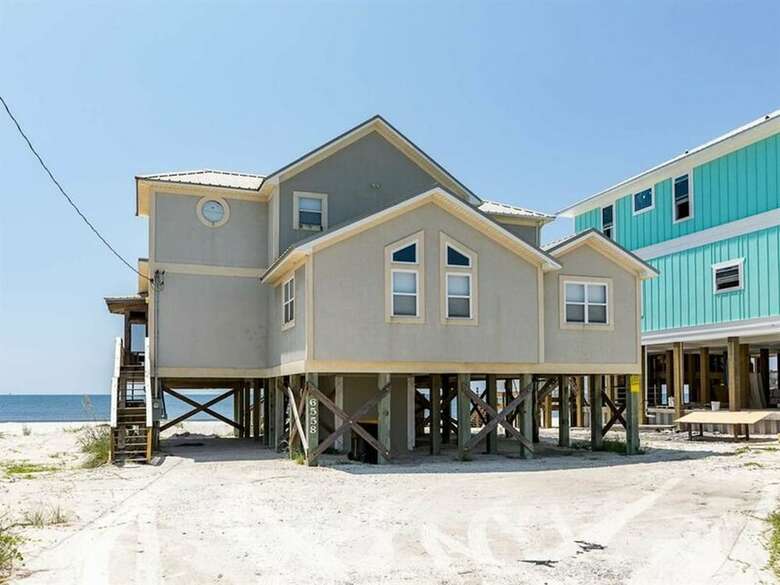 Baywalk By Meyer Vacation Rentals