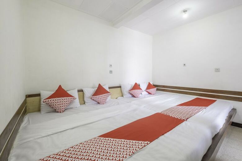 Hostal Oyo 1869 Hotel Buah Sinuan