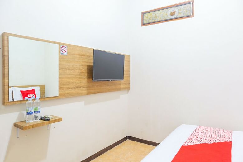 Hotel Oyo 1690 Bright Batavia
