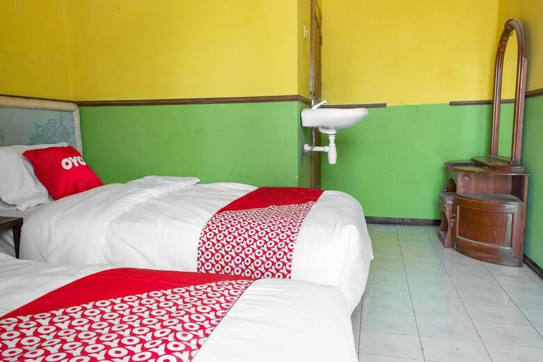 Hostal Oyo 1719 Penginapan Rizky