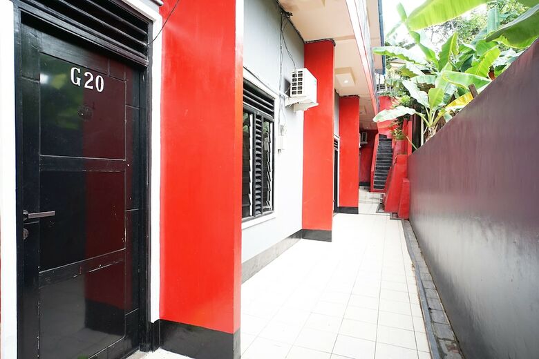 Hotel Oyo 1685 Garuda Guest House