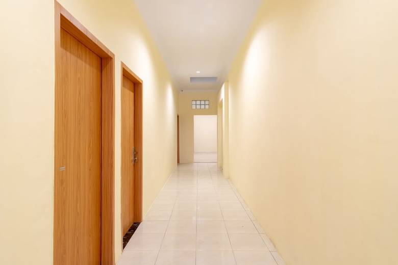 Hostal Oyo 1505 Studio 10 Home Stay